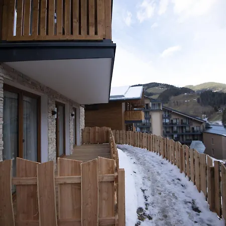 Chalet In Near Flying Mozart Lift *