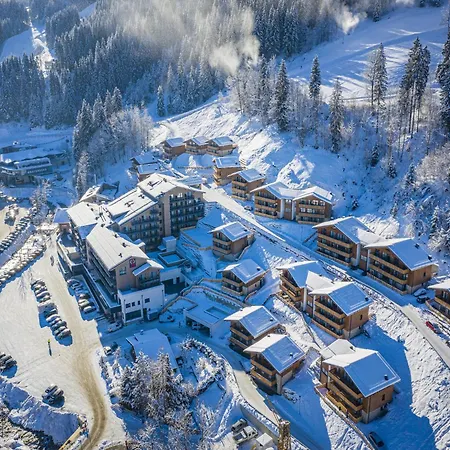 In Near Flying Mozart Lift Chalet