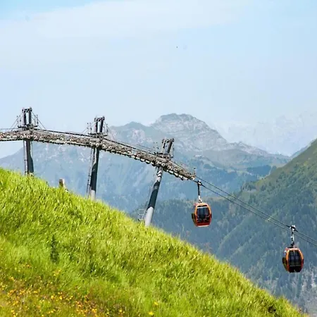 In Near Flying Mozart Lift
